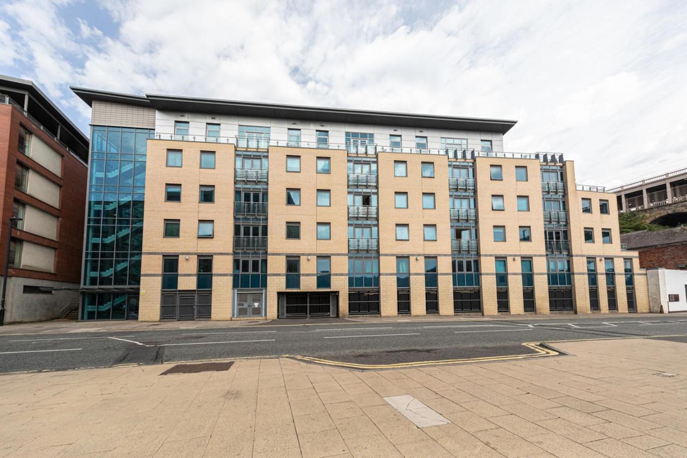 Апартаменты 30 Quayside Newcastle Экстерьер фото